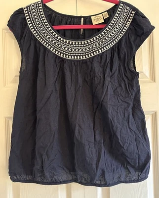 St. John’s Bay Blouse  Navy Blue Embroidered Short Sleeves Cotton Women’s Sz: L  - Image 1 of 4