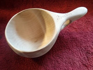 signed SINIKKA VINTAGE HANDMADE WOOD DRINKING CUP KUKSA FINLAND FINNISH FOLK ART - Picture 1 of 4