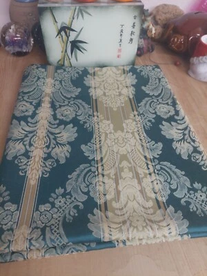  Upholstery GREEN & GOLD 2 YARDS VERY THICK BEAUTIFUL  - Imagem 1 de 2