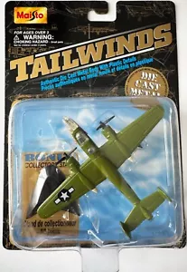 Maisto Tailwinds - B-25J Mitchell Bomber - with Stand - Picture 1 of 2