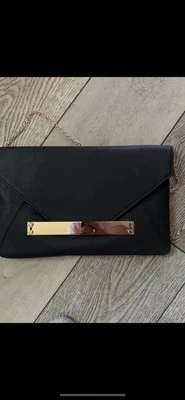 Yoki 女式黑色面料信封小号斜挎包钱包新品 — 第 1/4 张图片