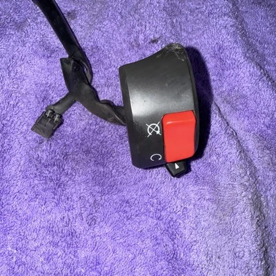 KAWASAKI 2003 2004 NINJA ZX6R ZX6RR FABRICANTE DE EQUIPOS ORIGINALES CLIP DERECHO EN MANGO ARRANQUE DE ARRANQUE D9D Foto 1 de 4