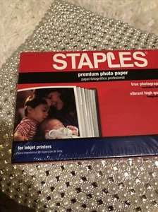 Staples brand premium photo paper 100 sheets 4x6 for inkjet printers  sealed - Picture 1 of 7
