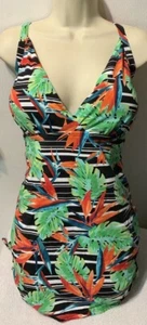 St Johns Bay Sz 24W One Piece Floral Padded Bathing Suit Tummy Control NWT $99 - Picture 1 of 4
