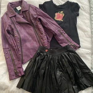 Disney Store Descendants Mal Purple Faux Leather Jacket Skirt T Shirt Age 7-8 - Picture 1 of 5
