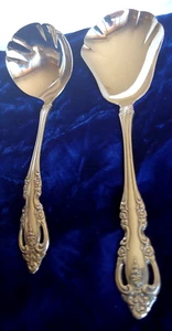 Casarola estriada de acero inoxidable Oneida Community SILVER ARTISTRY y cucharón estriado - Imagen 1 de 8