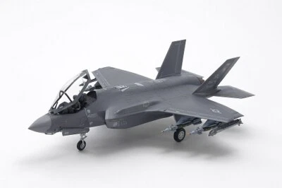 Lockheed Martin F-35a Lightning II 1:72 Plastic Model Kit TAMIYA - Immagine 1 di 2