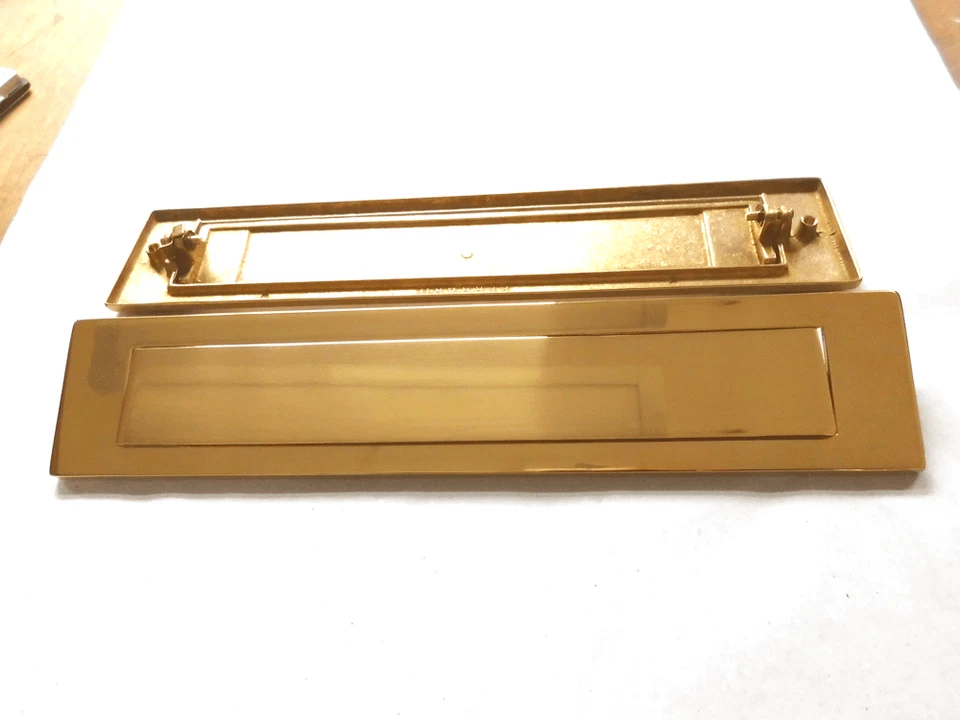 Briefeinwurf Messing edel Neu Briefschlitz Briefklappe zeitloses Design Post - Bild 1 von 1