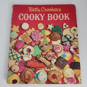 Betty Crocker's Cooky Book Vintage 1963 First Edition Fourth Printing Spiral - Bild 1 von 15