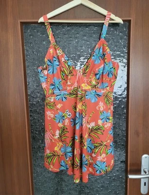 Tankini  Größe 48 / Körbchengrösse 95F NEU + Badeshorts Größe 44 NEU - Bild 1 von 4
