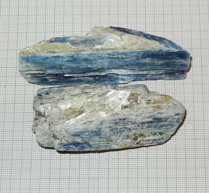 2 Kyanite, aus Brasilien - Bild 1 von 6