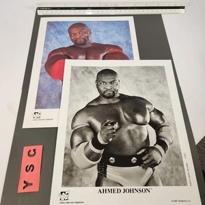 (2) WWF Ahmed Johnson foto promozionale ufficiale con licenza P-322 8x10 colore + bianco e nero WWE - Foto 1 di 13