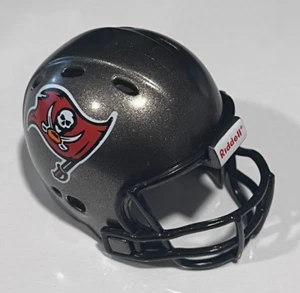 Casco da calcio Riddell Pocket Pro Tampa Bay Buccaneers REVOLUTION - Foto 1 di 1