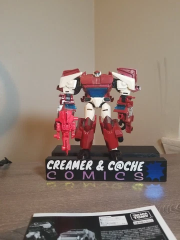 AM-17 Swerve |  Transformers Prime Arms Micron Takara Tomy Exclusive Cover