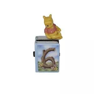 Pooh Bear ~ Porzellan Bilderrahmen ~ Alter 6 ~ aufklappbar ~ Midwest of Canyon Falls - Bild 1 von 10