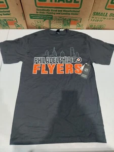 New Official NHL Philadelphia Flyers Hockey Hanes Black Short Sleeved Tee Shirt - Picture 1 of 3