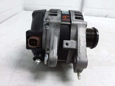Alternador 150 amperios compatible con 14-17 LEXUS IS350 804703 ID # 2706031212  Foto 1 de 4