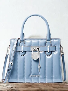 Michael Kors Hamilton Damen kleine Lack Umhängetasche Handtasche Tasche Light Sky - Bild 1 von 11