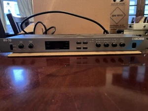 BOSS RV 70 STEREO DIGITAL REVERB - Picture 1 of 2