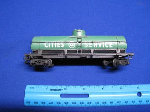 HO Scale Mantua Cities Service Tank Car - Freight Train - Picture 1 of 4