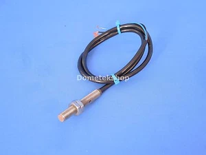 Siemens 3RG4011-0AG00 Inductive Proximity Switch - Picture 1 of 2