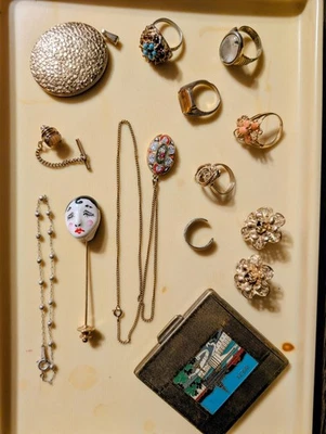 Lote de joyas vintage compactas anillos de cóctel disfraz micro mosaico italiano Foto 1 de 4