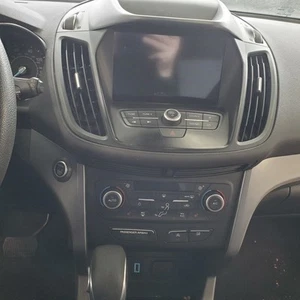 Panel de control de radio para equipos de audio pantalla de 8,0" compatible con 17-19 ESCAPE 1067004 - Imagen 1 de 15