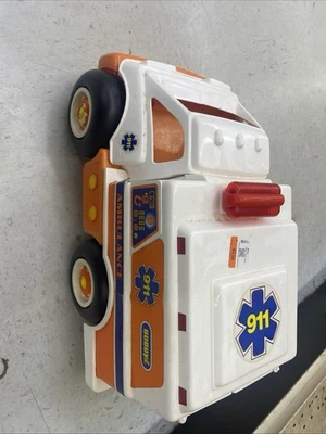 Игрушечный винтажный грузовик скорой помощи Buddy L прессованная сталь - Изображение 1 из 4