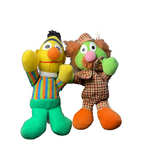 Sesame Street Muppets Sherlock Holmes Bert Kellogs mini plush lot 2 pcs toy