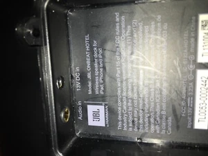 Jbl onbeat hotel Bluetooth speaker with docking station - Picture 1 of 5