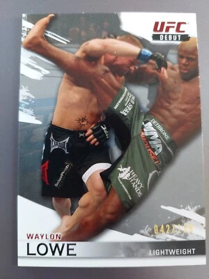 Waylon Lowe #130 Debut 2010 Topps UFC Knockout Silver #042/188 - Image 1 of 2
