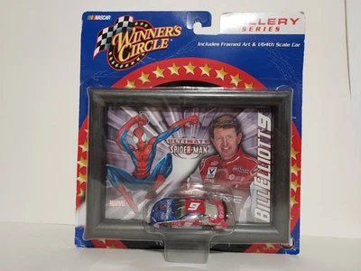 NASCAR Winners Circle Gallery Series #9 Bill Elliott carro com quadro  - Imagem 1 de 2