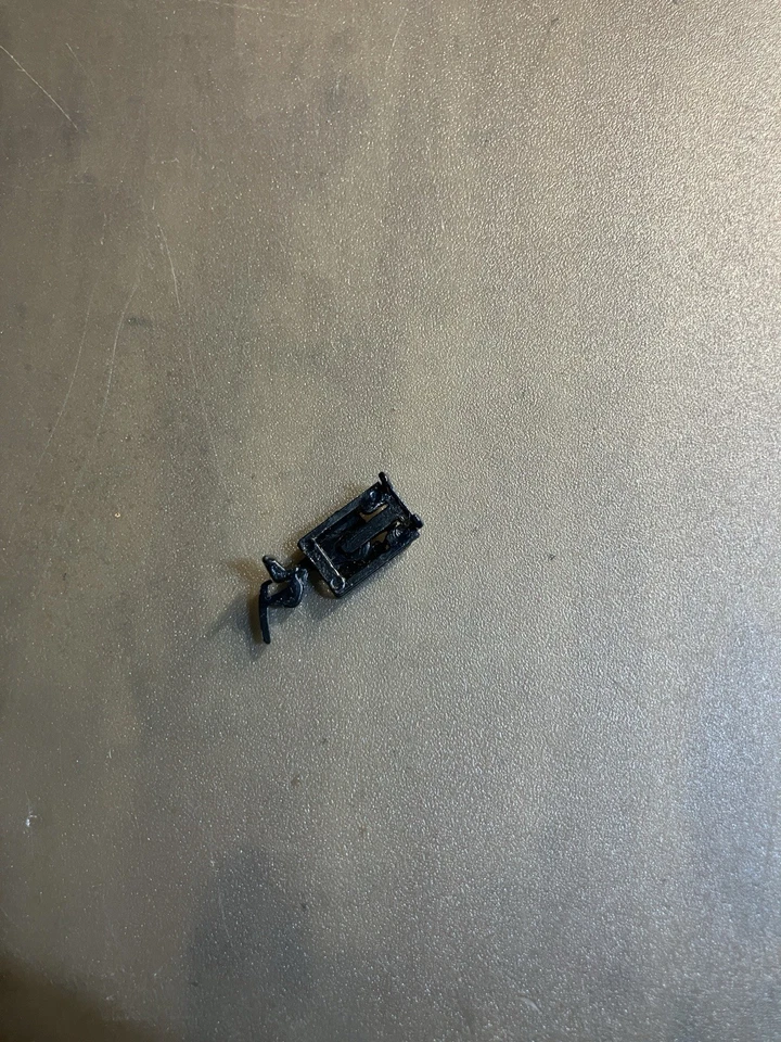 TYCO Mantua HO First Generation Alco 430 630 Fang Coupler Boxes Coupler - Image 1 of 2