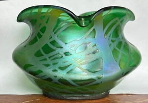 Art Nouveau Loetz ? Fritz Heckert Iridescent Green Art Glass Vase - Picture 1 of 6