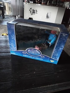 rudolph the red nosed reindeer  "Yukons Sled and dog team" - Picture 1 of 2