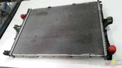 2008 Porsche Cayenne Radiator — 第 1/4 张图片
