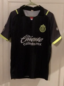Camiseta Club Deportivo Guadalajara Talla Grande - Negra Verde - Imagen 1 de 10