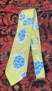 LILLY PULITZER Men’s Neck Tie Blue & Green Cotton Sea Turtle 55”X3.5” NWT 62320 - Picture 1 of 4