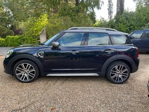 MINI Countryman 2.0 Cooper S Exclusive SUV 5dr Petrol Steptronic Euro 6 - Picture 1 of 11