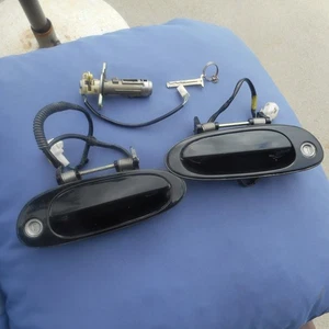 92-00 LEXUS SC400 SC300 SET OF EXTERIOR DOOR HANDLES BLACK W/KEY TRUNK LOCK OEM - Picture 1 of 7