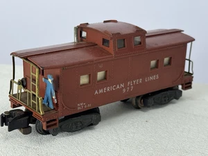 Vintage American Flyer S 977 Lighted Action Caboose w/ Metal Brakeman  - Picture 1 of 8
