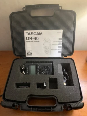 TASCAM DR-40 Linear PCM Digital Recorder - Image 1 of 3