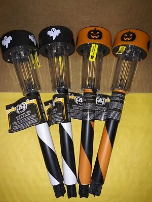 Luces de estaca solares LED a rayas PUMPKINS y Ghost TOPPED, JUEGO DE 4 9 1/2 DE ALTURA Foto 1 de 4