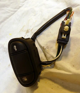 03-08 Jaguar S-Type Trunk Release Gas Lid Open Switch Control with pigtail - Picture 1 of 3