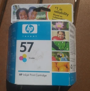 Original HP 57 Tri-Color Drucker Tintenpatrone C6657AN abgelaufen April 2008 - Bild 1 von 11
