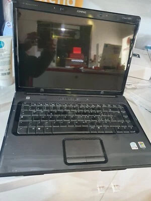 notebook Compaq presario v6000 - Immagine 1 di 4