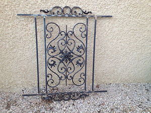 GRILLE POUR FENETRES FER FORGE 