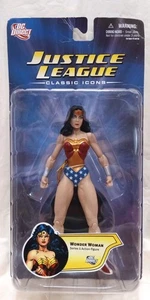 DC Direct WONDER WOMAN Justice League Classic Icons Series 1 Figure 7"  New - Picture 1 of 18