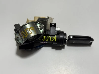 2016-2018 KIA SORENTO IGNITION SWITCH LOCK CYLINDER W/KEY OEM - Image 1 of 4