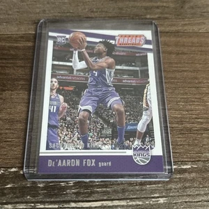 De'Aaron Fox 2017-18 Panini Threads Basketball Base RC #90 Kings Spurs - Bild 1 von 2